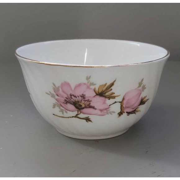 Crown Staffordshire Creamer, Sugar Bowl and Tray, With Pink Flowers and Gold - Picture 6 of 9